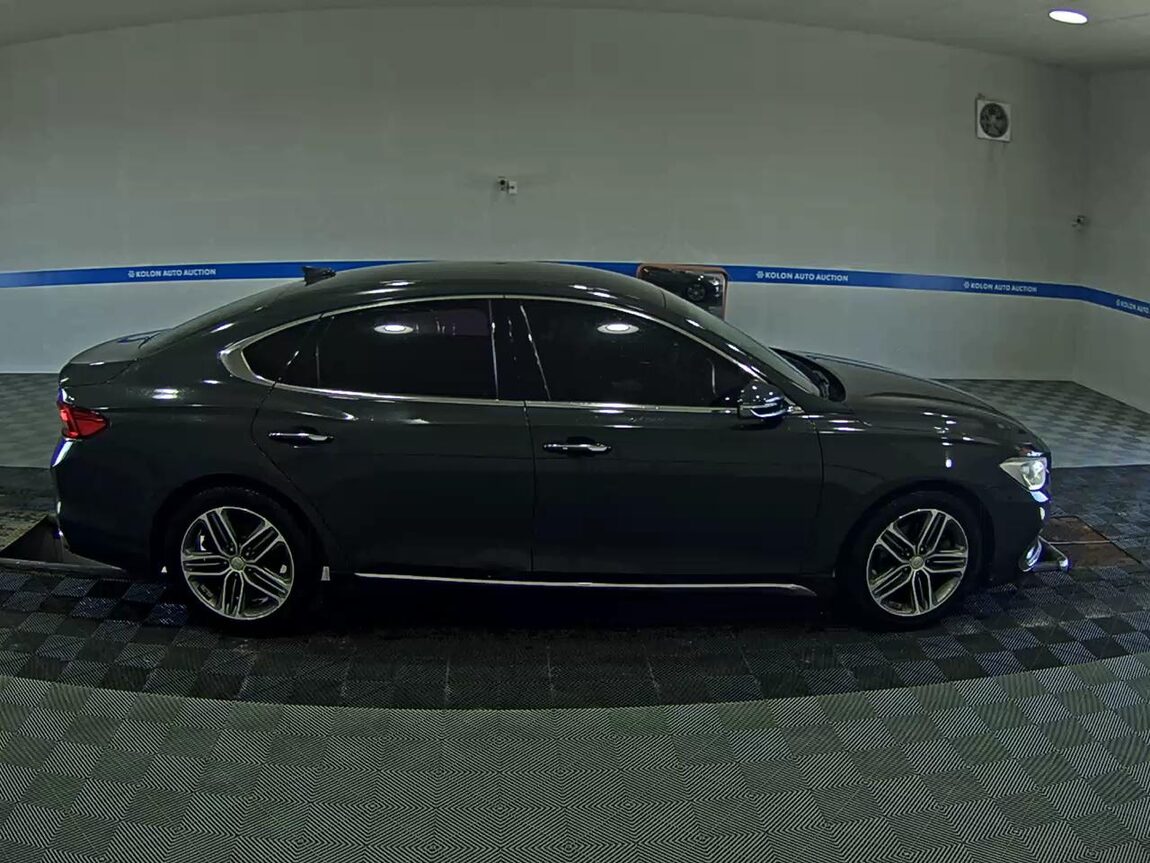 HYUNDAI GRANDEUR IG 3.0 GDi MODERN BASIC RENTAL CAR 2018 - zdjęcie 4