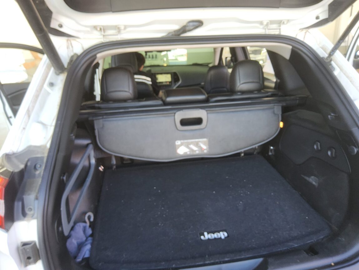 JEEP CHEROKEE (KL) 2.0 CRD AWD LONGITUDE 2015 - zdjęcie 15