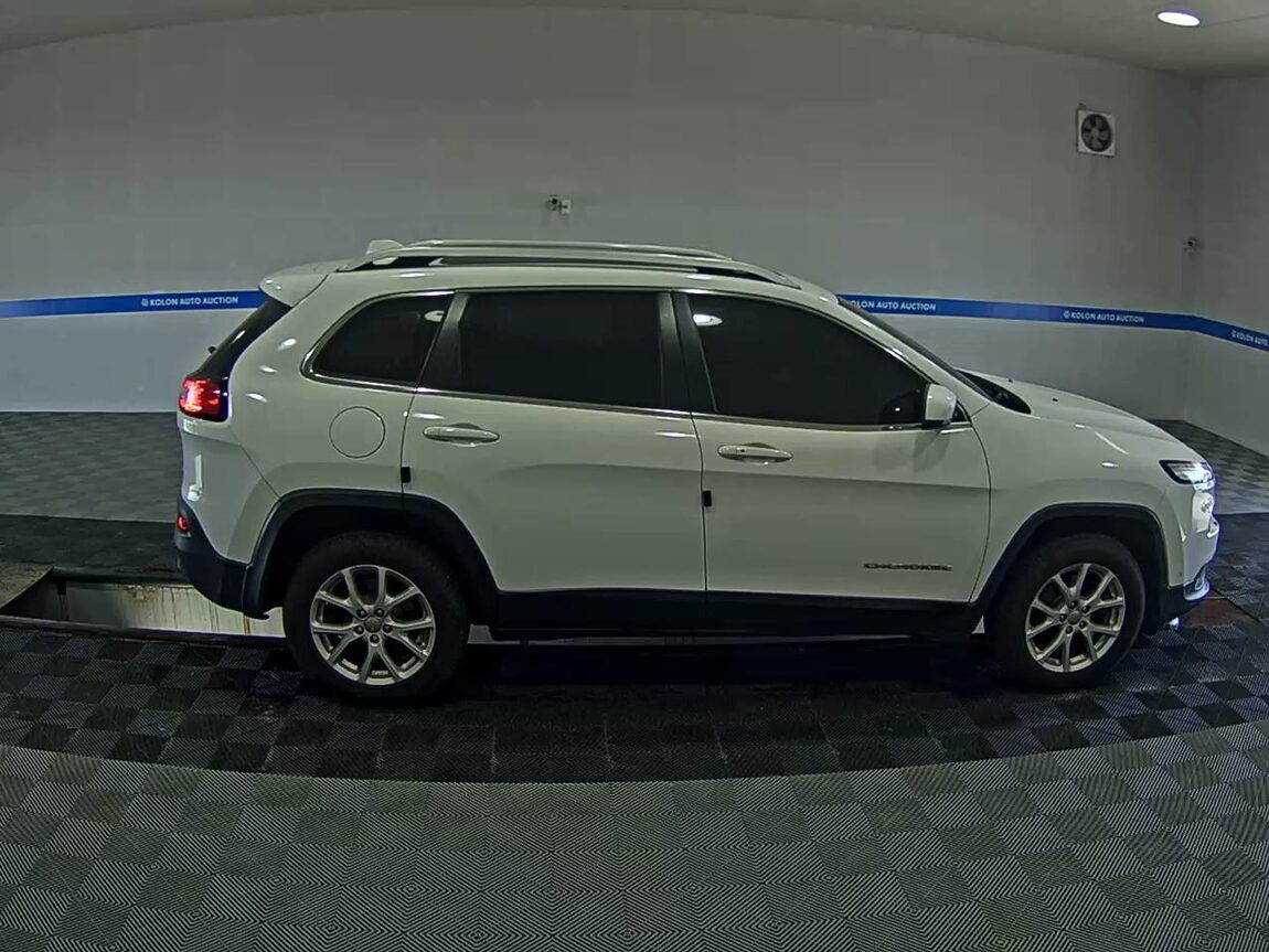 JEEP CHEROKEE (KL) 2.0 CRD AWD LONGITUDE 2015 - zdjęcie 4
