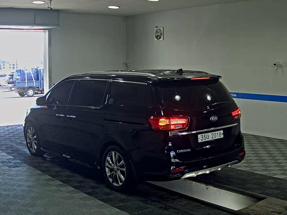 KIA THE NEW CARNIVAL 9-SEATER GASOLINE NOBLESSE SPECIAL 2019 - zdjęcie 6