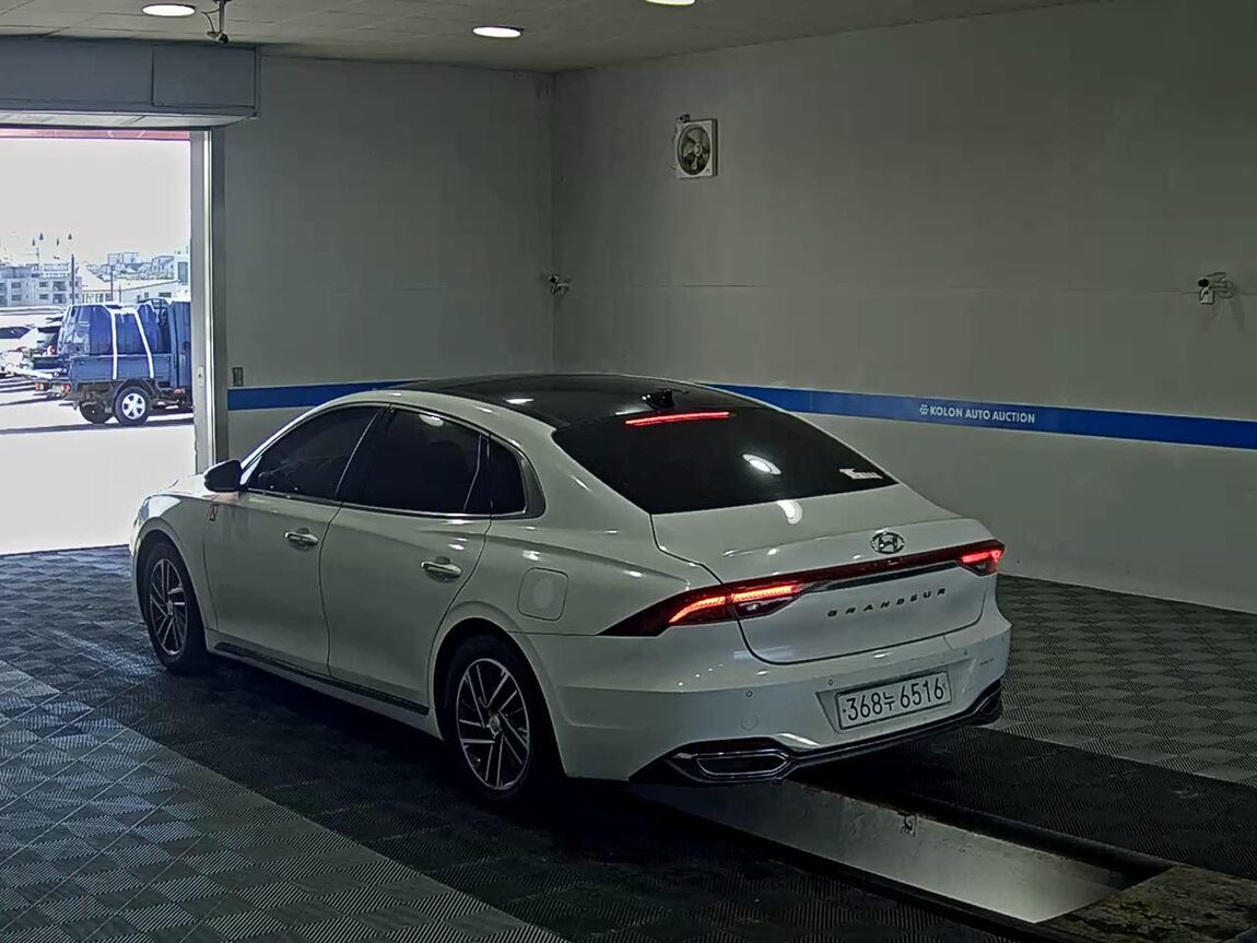 HYUNDAI THE NEW GRANDEUR IG LPi 3.0 RENTAL CAR PREMIUM 2021 - zdjęcie 6