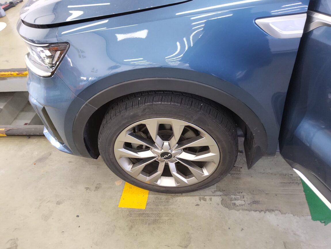 KIA NEW SORENTO (MQ4) 2.5 GASOLINE 2WD PRESTIGE 2022 - zdjęcie 21