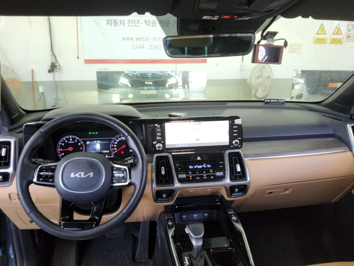KIA NEW SORENTO (MQ4) 2.5 GASOLINE 2WD PRESTIGE 2022 - zdjęcie 11
