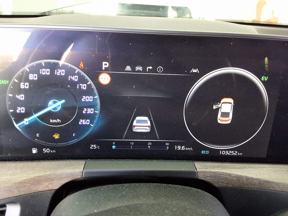 KIA K8 HYBRID HEV NOBLESSE 2022 - zdjęcie 10