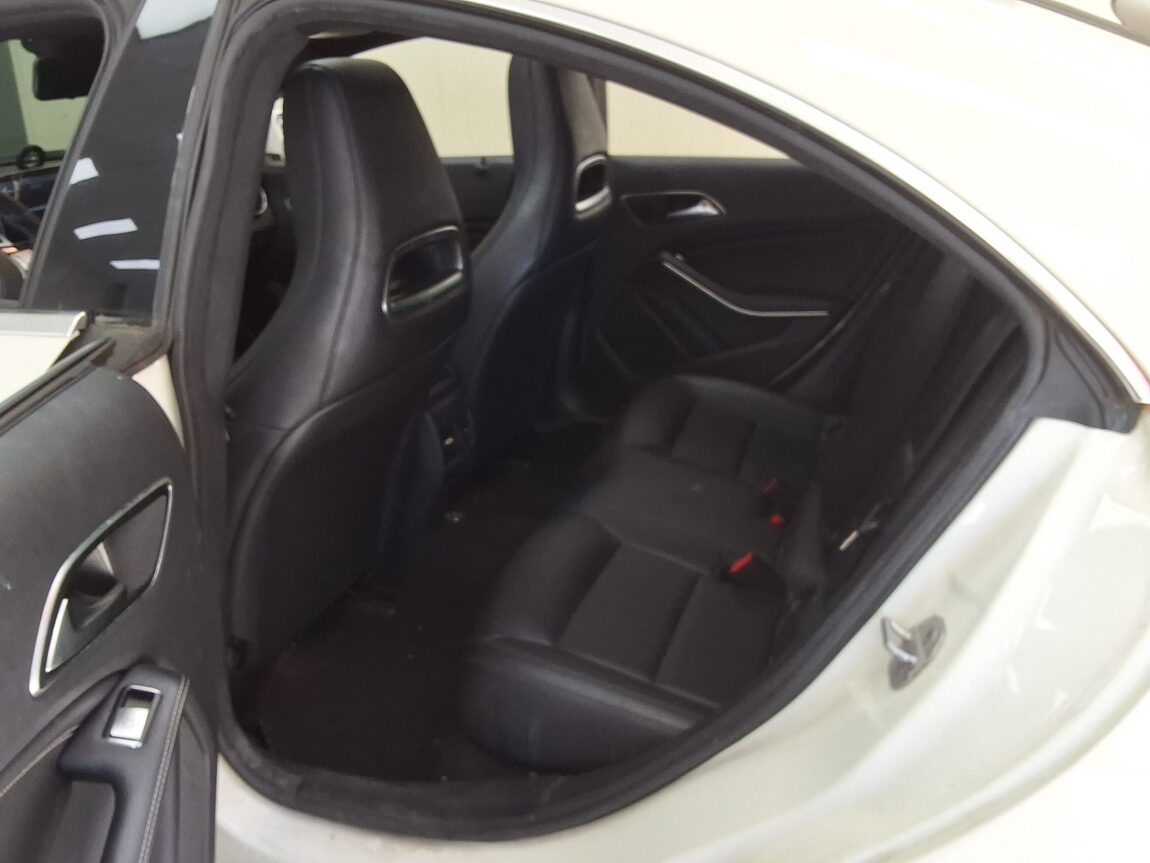MERCEDES-BENZ CLA-CLASS CLA200 CDI 2014 - zdjęcie 13