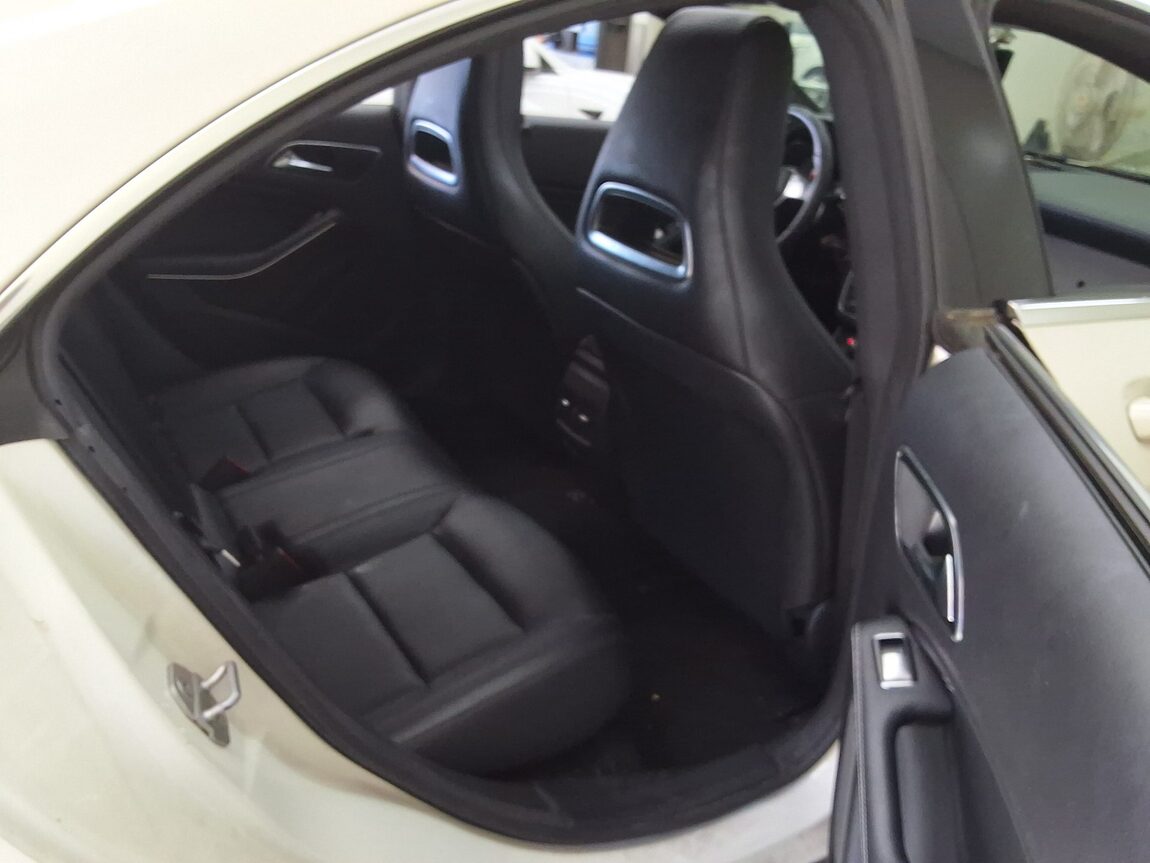 MERCEDES-BENZ CLA-CLASS CLA200 CDI 2014 - zdjęcie 14