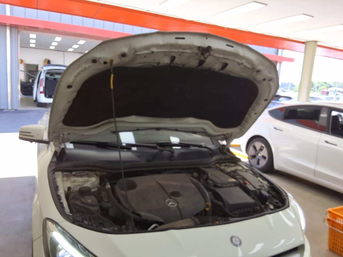 MERCEDES-BENZ CLA-CLASS CLA200 CDI 2014 - zdjęcie 18