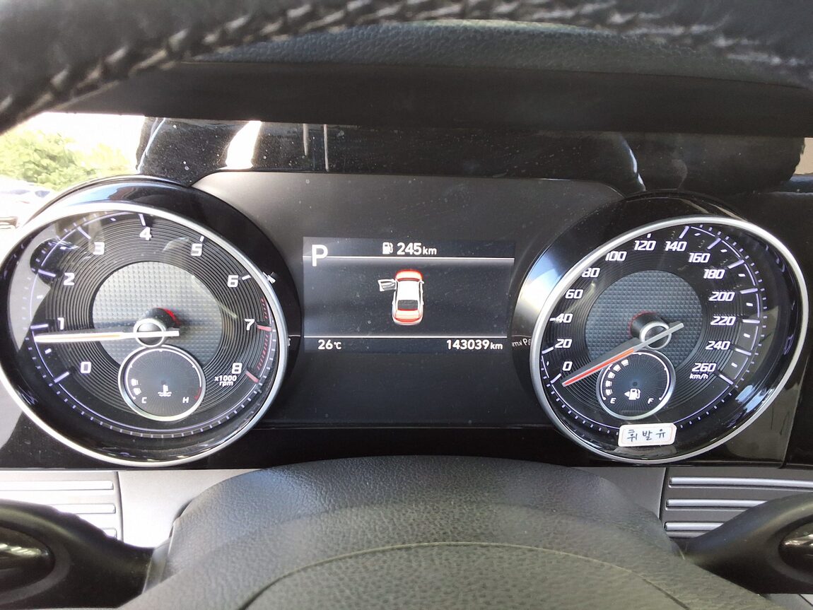 HYUNDAI THE NEW GRANDEUR IG GASOLINE 2.5 PREMIUM 2022 - zdjęcie 10