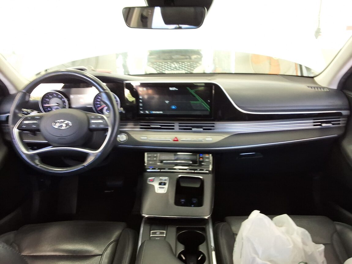 HYUNDAI THE NEW GRANDEUR IG GASOLINE 2.5 PREMIUM 2022 - zdjęcie 12