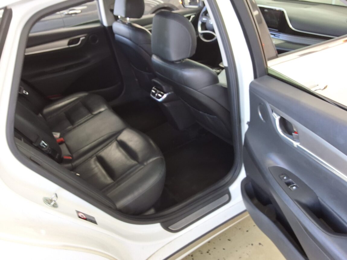 HYUNDAI THE NEW GRANDEUR IG GASOLINE 2.5 PREMIUM 2022 - zdjęcie 14