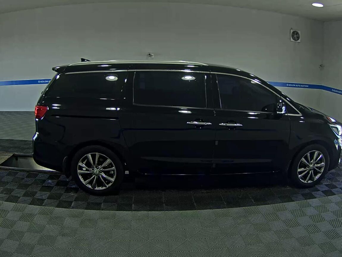 KIA THE NEW CARNIVAL 9-SEATER DIESEL PRESTIGE 2020 - zdjęcie 4