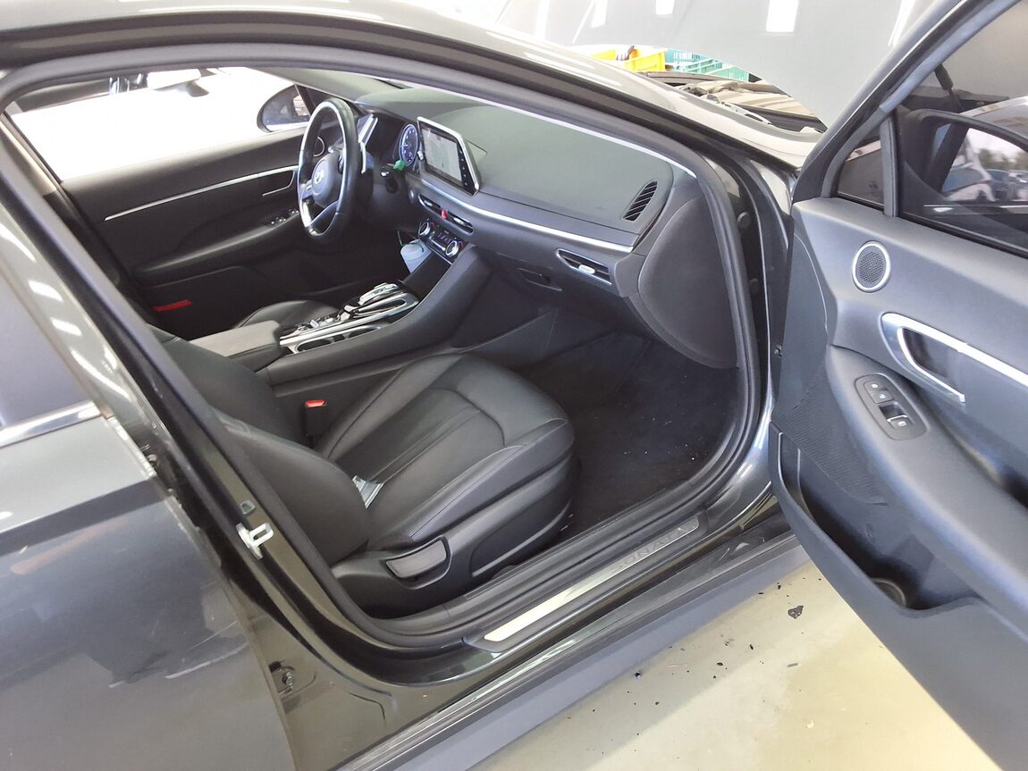 HYUNDAI SONATA (DN8) G2.0 PREMIUM FAMILY 2020 - zdjęcie 15