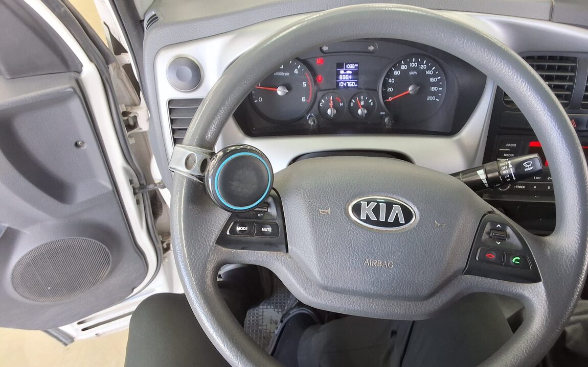 KIA BONGO III CARGO CRDi KING CAB EXTRA LONG WHEELBASE 2019 - zdjęcie 14