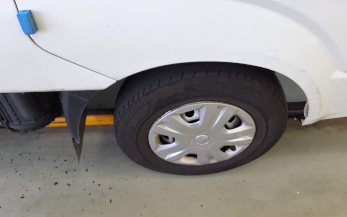 KIA BONGO III CARGO CRDi KING CAB EXTRA LONG WHEELBASE 2019 - zdjęcie 24