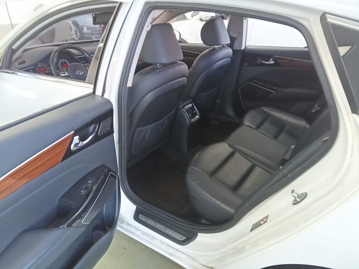 KIA ALL NEW K7 3.0 LPI RENTAL CAR LUXURY 2016 - zdjęcie 12