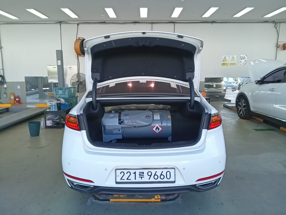 KIA ALL NEW K7 3.0 LPI RENTAL CAR LUXURY 2016 - zdjęcie 15