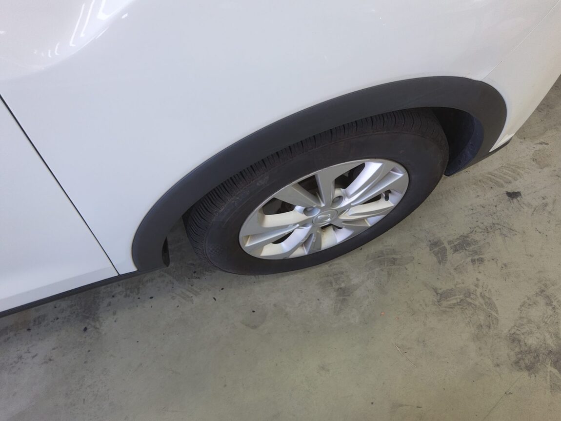 KG MOBILITY (SSANGYONG) VERY NEW TIVOLI 1.5 GASOLINE 2WD V3 2021 - zdjęcie 21