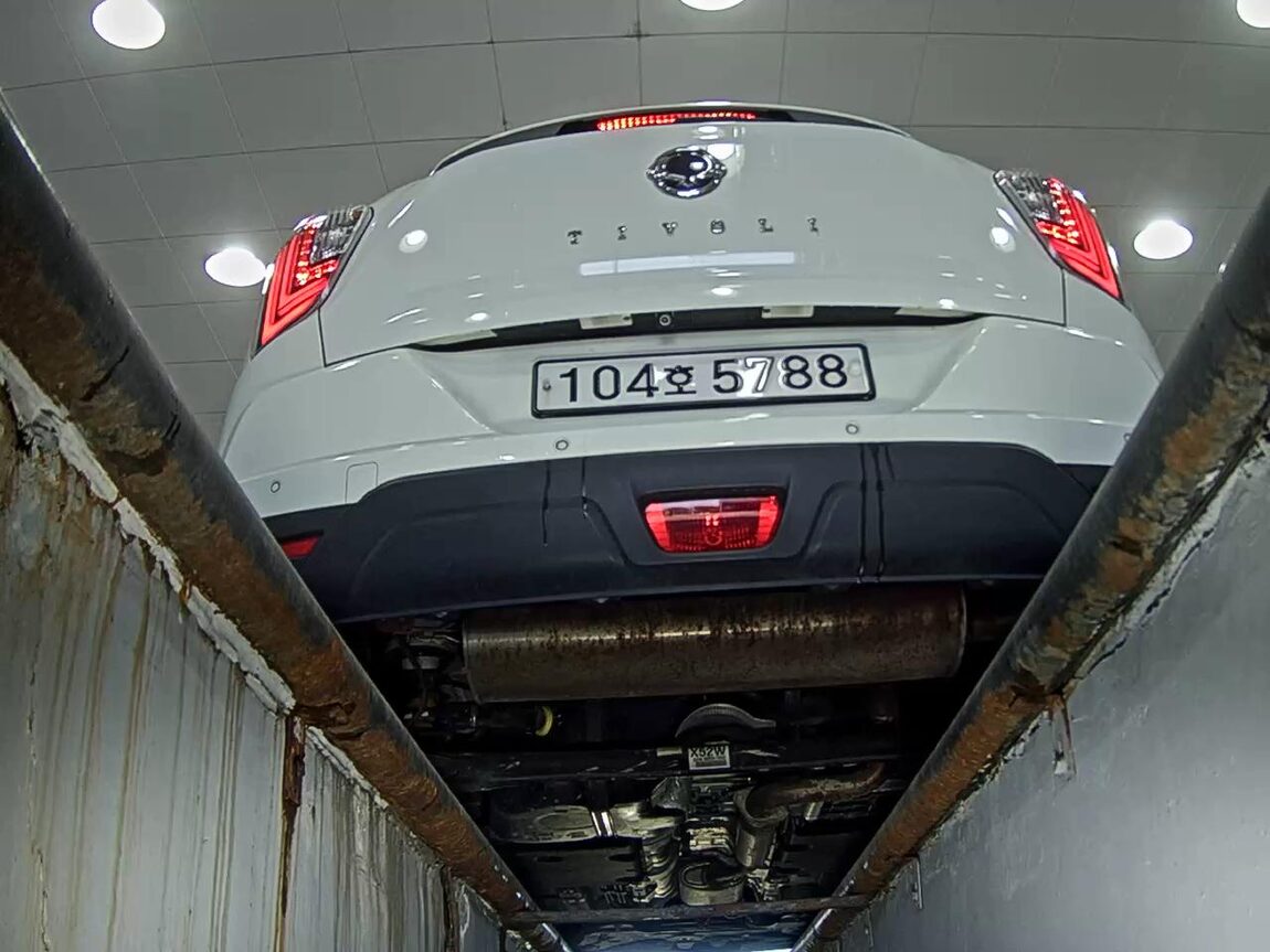 KG MOBILITY (SSANGYONG) VERY NEW TIVOLI 1.5 GASOLINE 2WD V3 2021 - zdjęcie 8