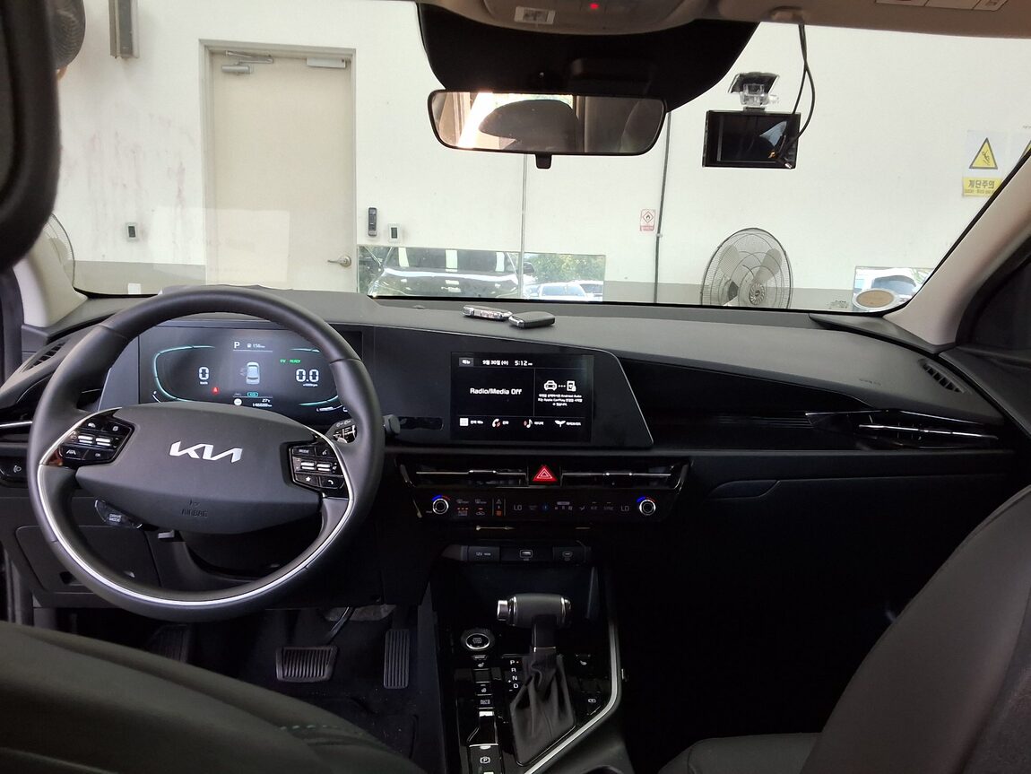 KIA THE ALL NEW NIRO 1.6 HEV TRENDY 2022 - zdjęcie 13