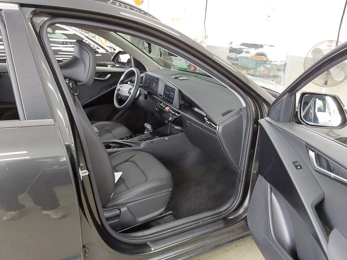 KIA THE ALL NEW NIRO 1.6 HEV TRENDY 2022 - zdjęcie 20