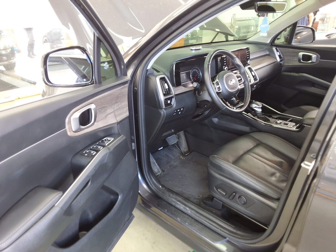 KIA NEW SORENTO (MQ4) 2.2 DIESEL 4WD PRESTIGE 2021 - zdjęcie 11