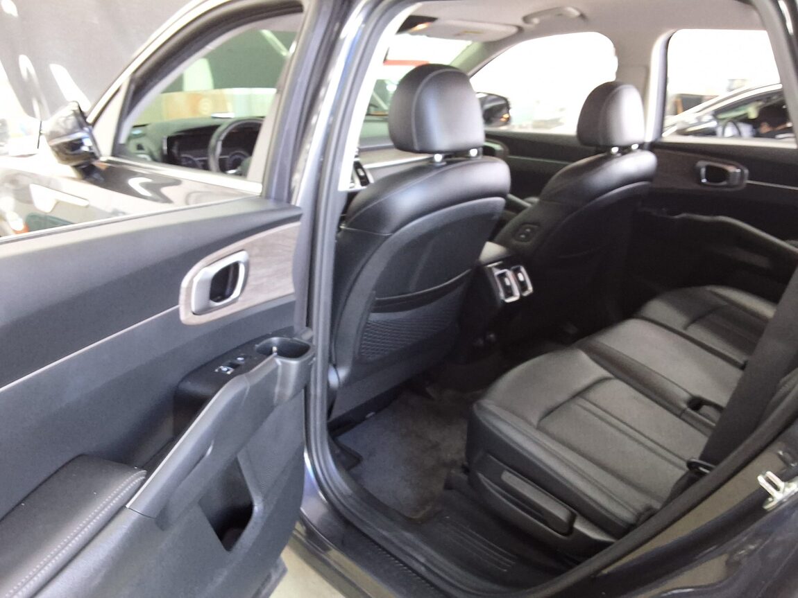 KIA NEW SORENTO (MQ4) 2.2 DIESEL 4WD PRESTIGE 2021 - zdjęcie 13