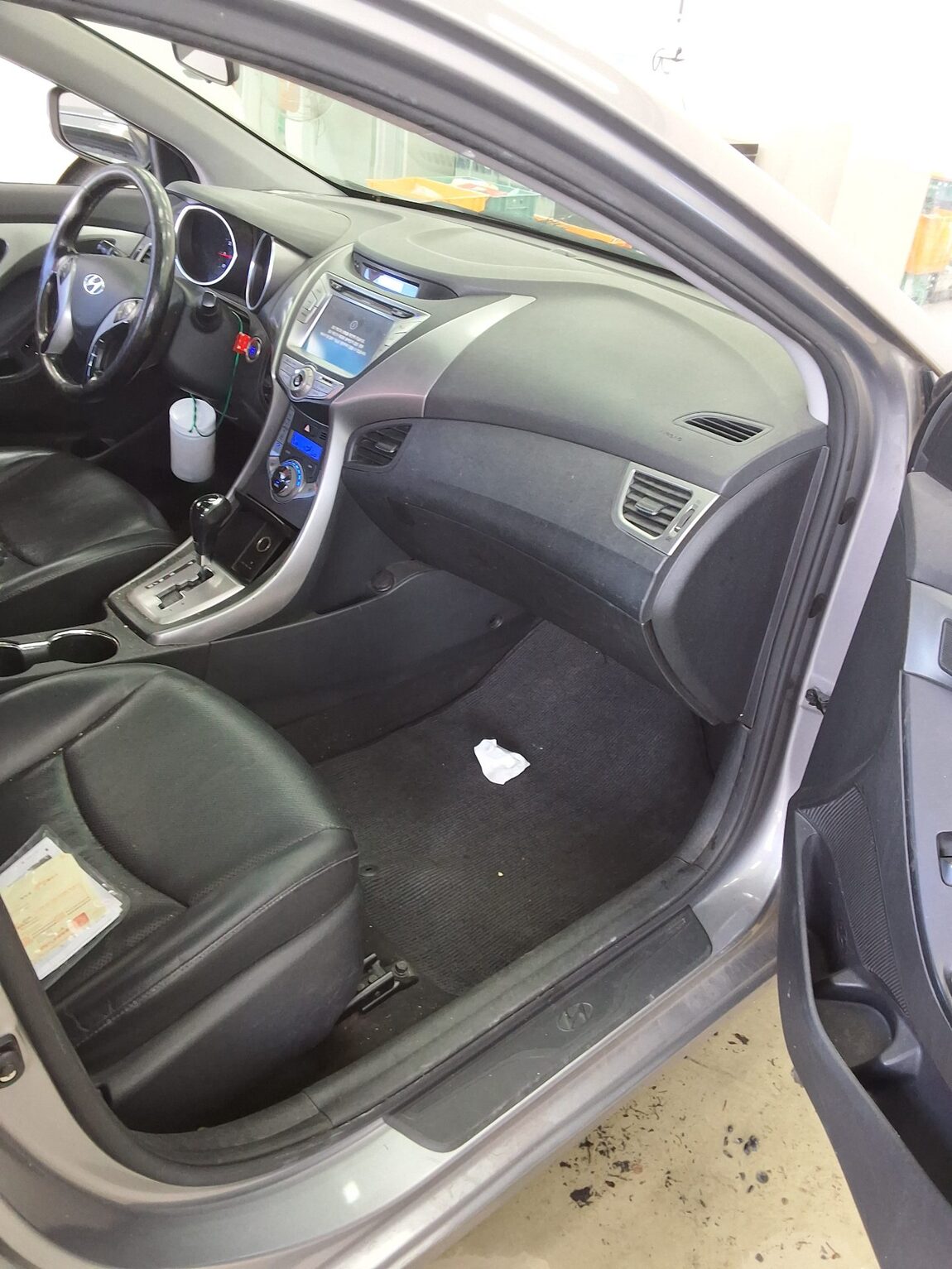 HYUNDAI AVANTE MD M16 GDi AVENUE 2014 - zdjęcie 14