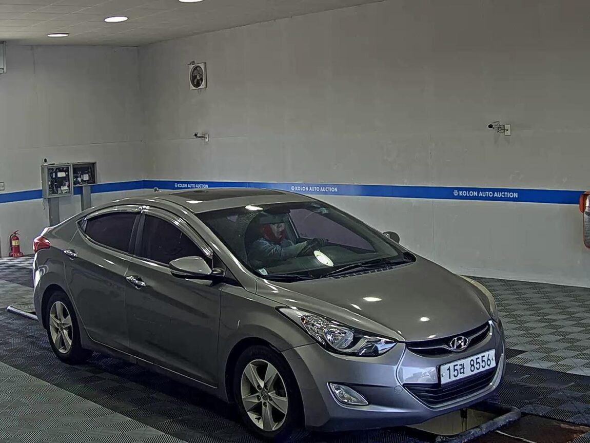 HYUNDAI AVANTE MD M16 GDi AVENUE 2014 - zdjęcie 3