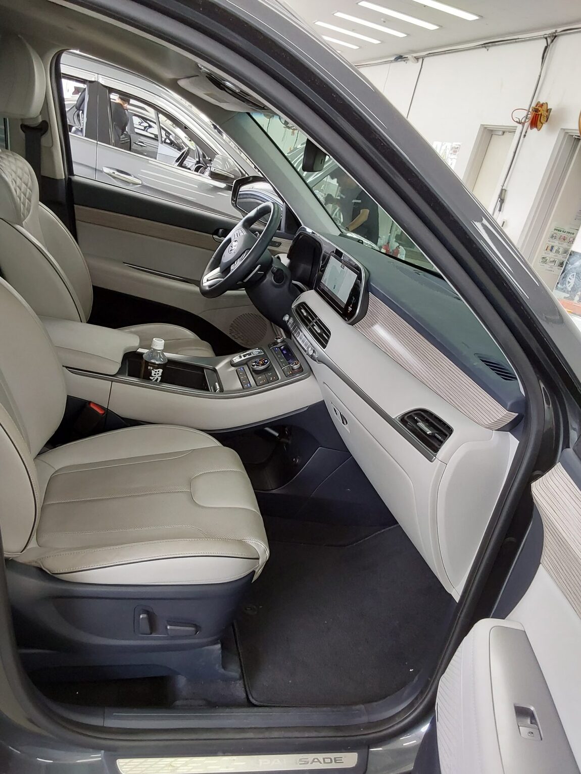 HYUNDAI PALISADE 2.2 DIESEL AWD PRESTIGE 2019 - zdjęcie 19