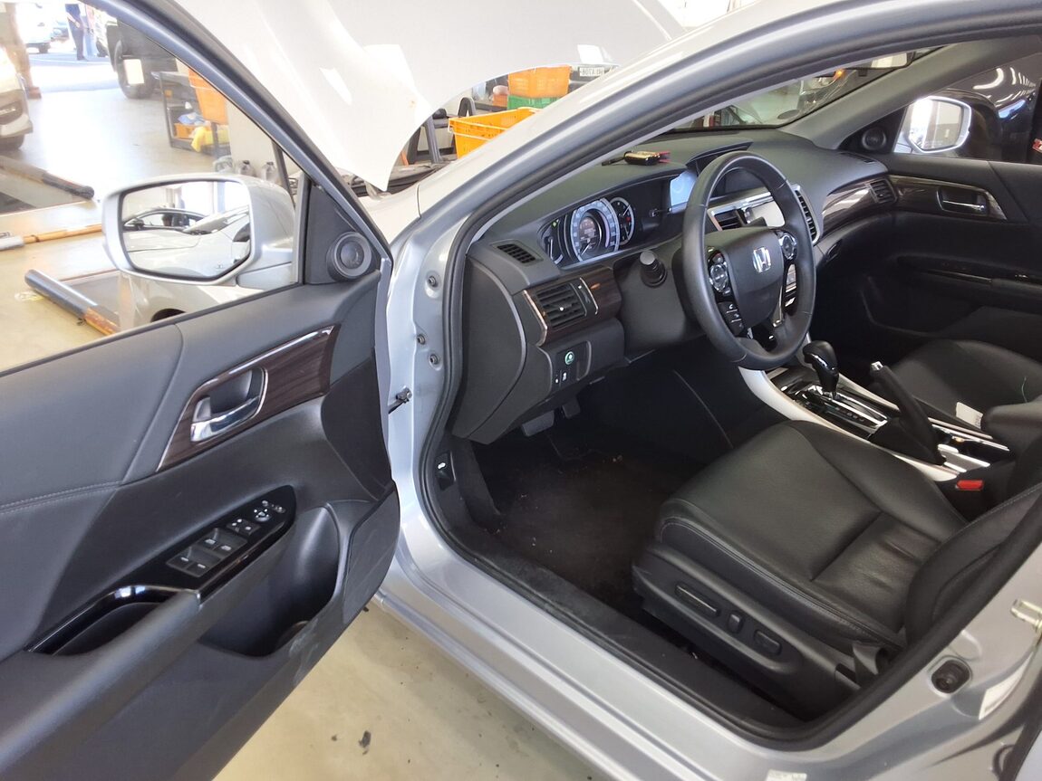 HONDA ACCORD (9TH GEN) 2.4 EX-L 2017 - zdjęcie 11