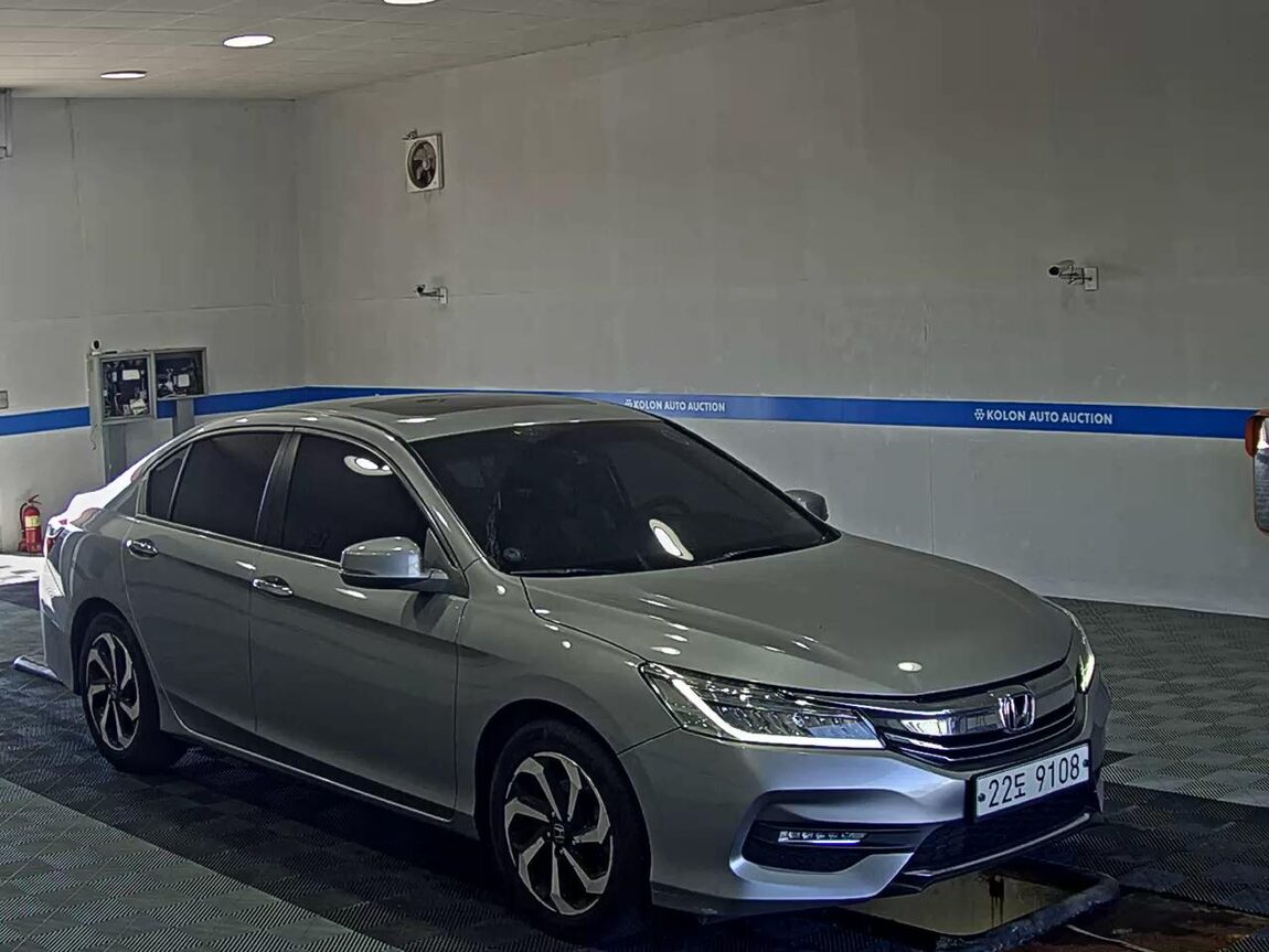 HONDA ACCORD (9TH GEN) 2.4 EX-L 2017 - zdjęcie 3