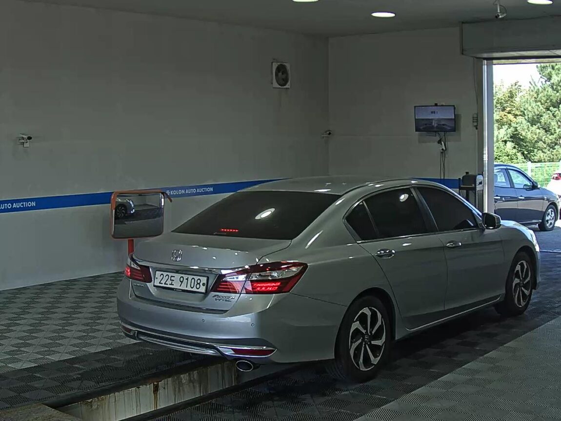 HONDA ACCORD (9TH GEN) 2.4 EX-L 2017 - zdjęcie 5