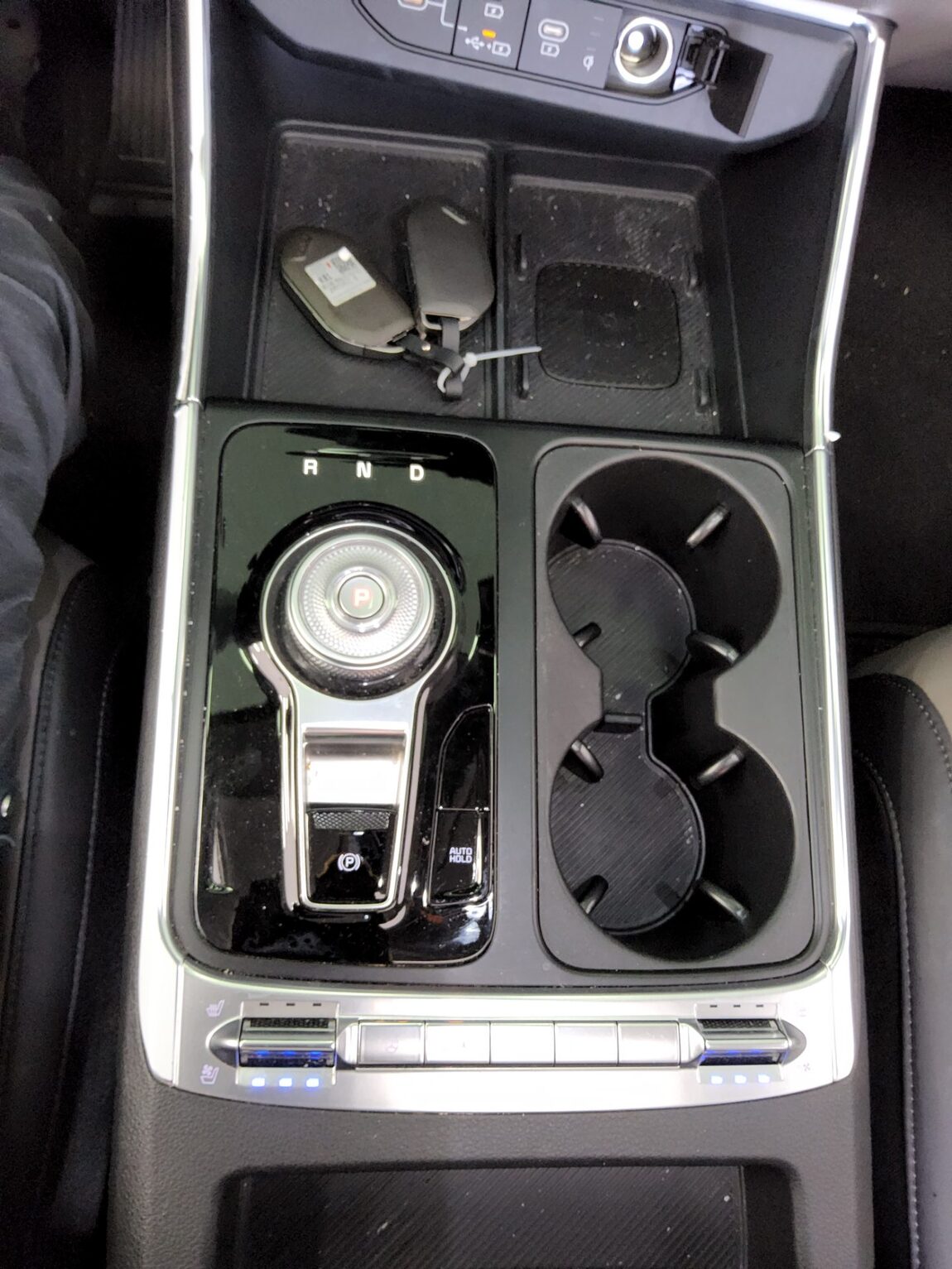 KIA THE NEW CARNIVAL HYBRID (KA4) 1.6 HEV 9-SEATER NOBLESSE 2025 - zdjęcie 19