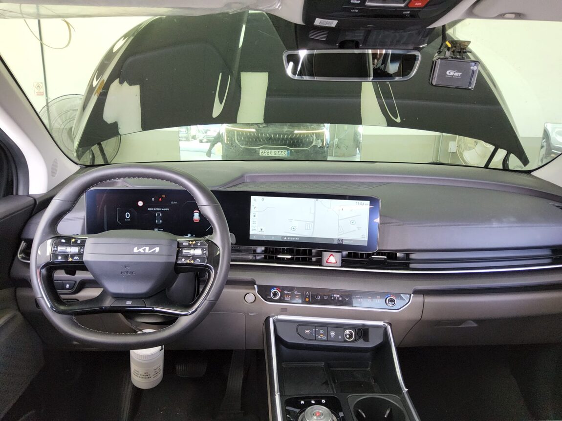 KIA THE NEW CARNIVAL HYBRID (KA4) 1.6 HEV 9-SEATER NOBLESSE 2025 - zdjęcie 11