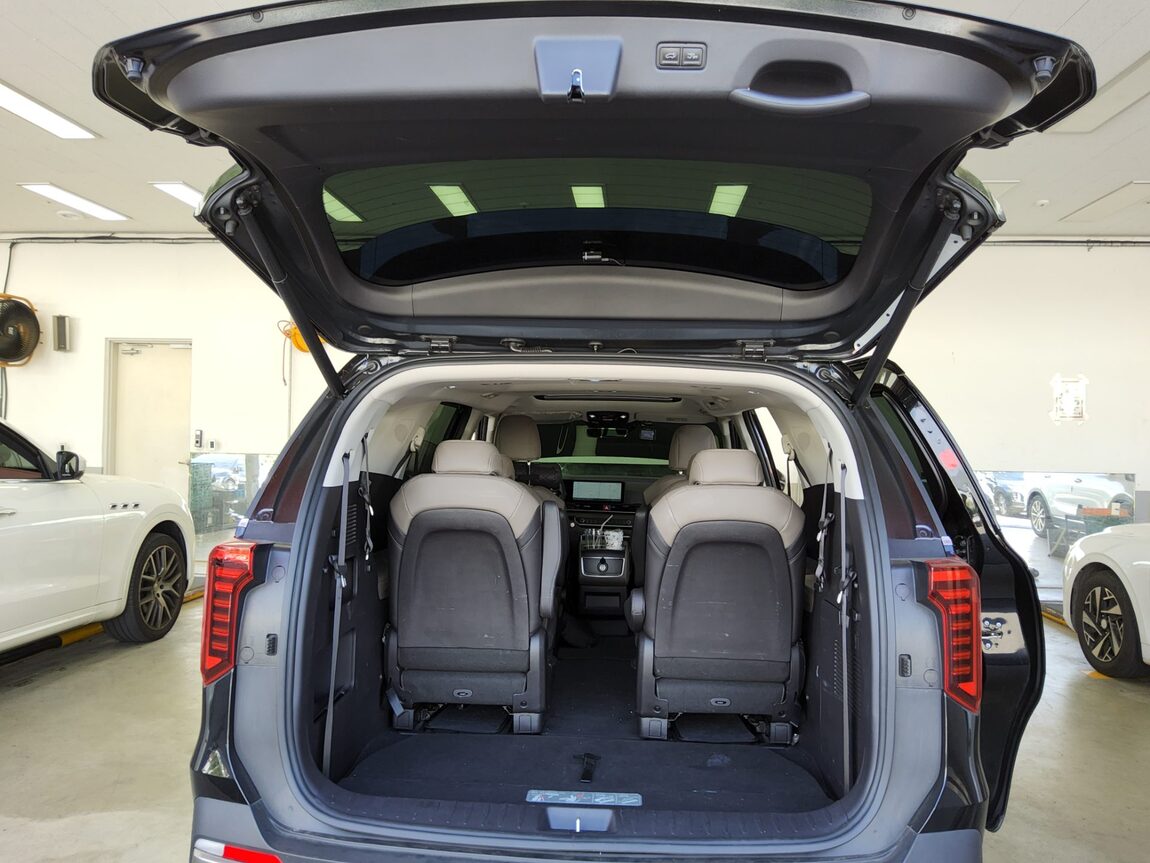 KIA THE NEW CARNIVAL HYBRID (KA4) 1.6 HEV 9-SEATER NOBLESSE 2025 - zdjęcie 15