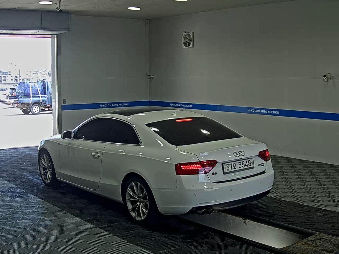 AUDI A5 2.0 TFSI QUATTRO COUPE 2013 - zdjęcie 6