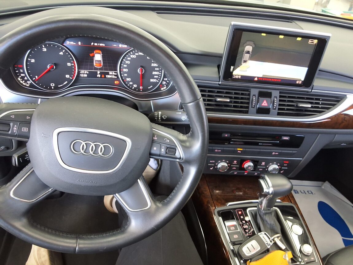AUDI A6 (4TH GEN) 35 TDI 2015 - zdjęcie 11