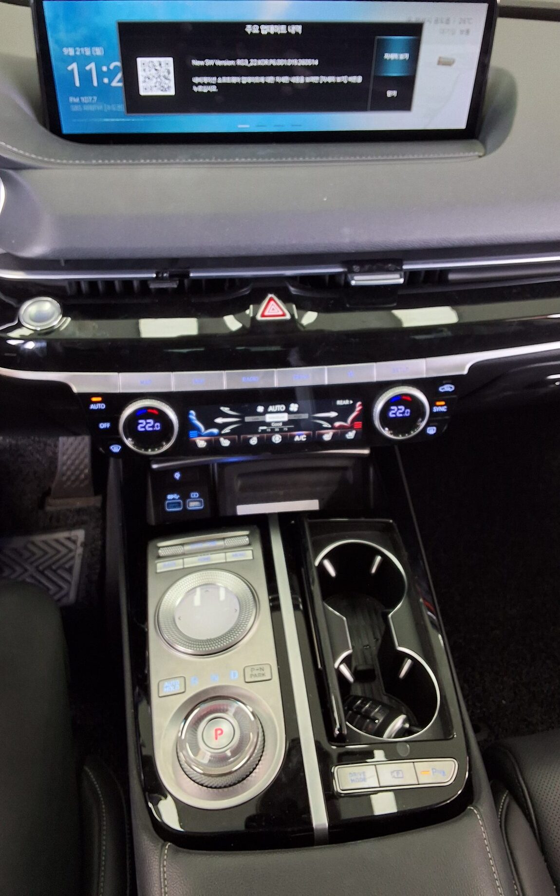 GENESIS THE ALL NEW G80 GASOLINE 2.5 AWD BASE MODEL 2022 - zdjęcie 18