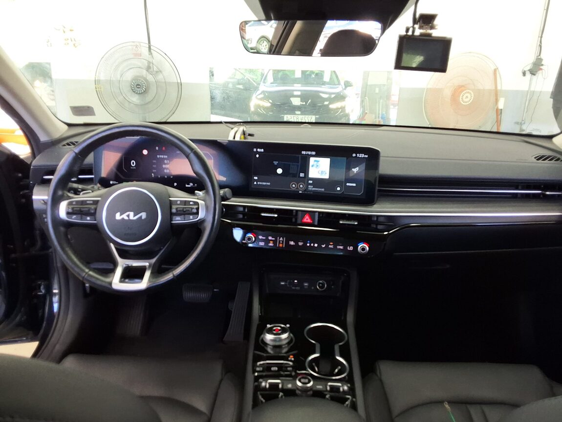 KIA THE NEW K5 HYBRID (DL3) 2.0 HEV NOBLESSE 2024 - zdjęcie 11