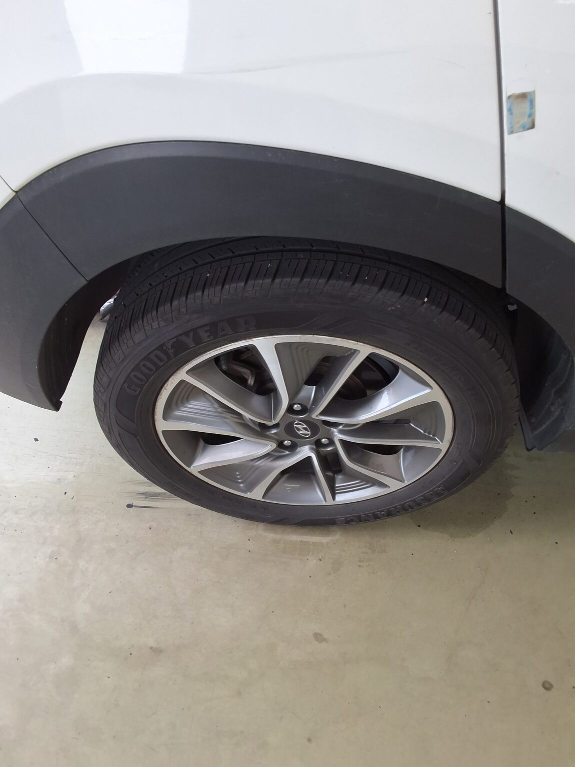 HYUNDAI ALL NEW TUCSON DIESEL 1.7 2WD PREMIUM 2018 - zdjęcie 24
