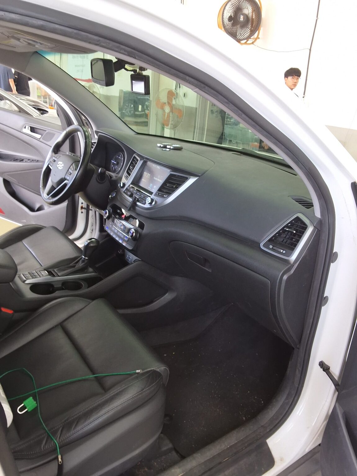 HYUNDAI ALL NEW TUCSON DIESEL 1.7 2WD PREMIUM 2018 - zdjęcie 14