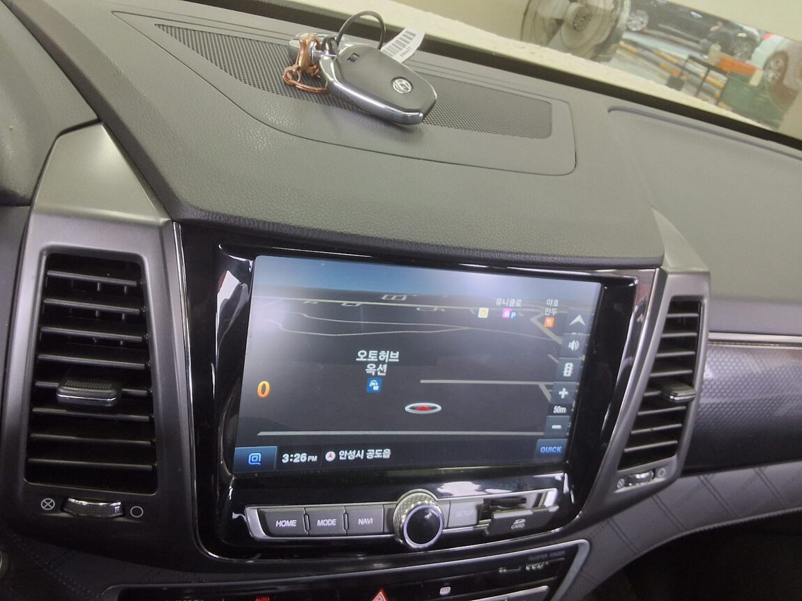 KG MOBILITY (SSANGYONG) G4 REXTON 2.2 2WD HERITAGE 2020 - zdjęcie 17