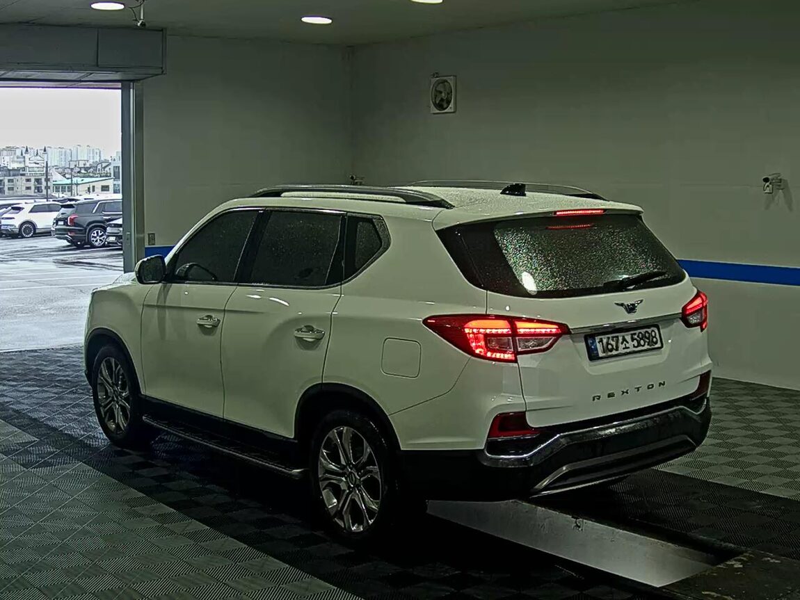 KG MOBILITY (SSANGYONG) G4 REXTON 2.2 2WD HERITAGE 2020 - zdjęcie 6