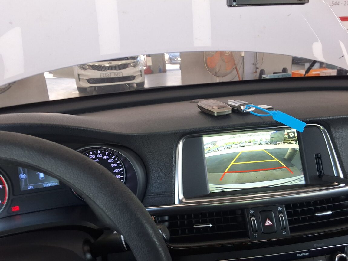 KIA NEW K5 1.7 DIESEL PRESTIGE MX 2016 - zdjęcie 19