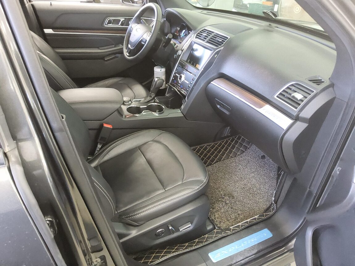 FORD EXPLORER (5TH GEN) 2.3 AWD LIMITED 2018 - zdjęcie 14