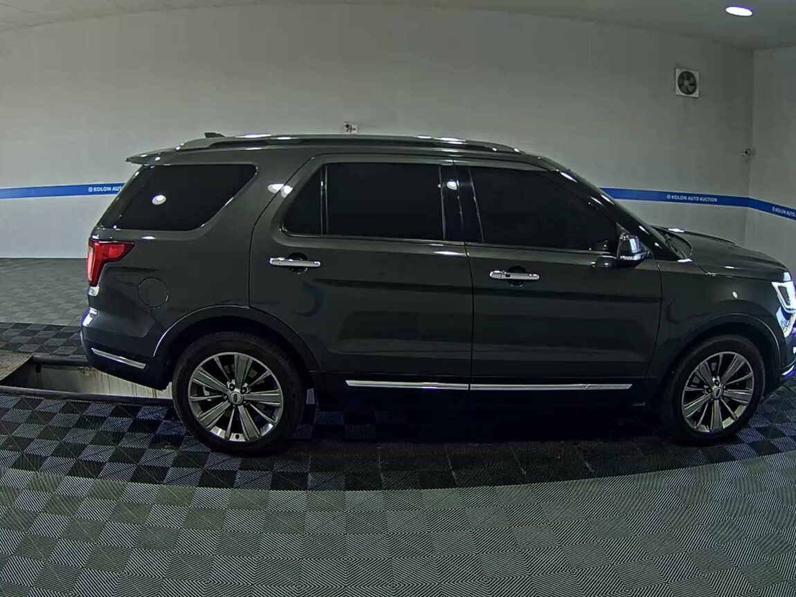 FORD EXPLORER (5TH GEN) 2.3 AWD LIMITED 2018 - zdjęcie 4