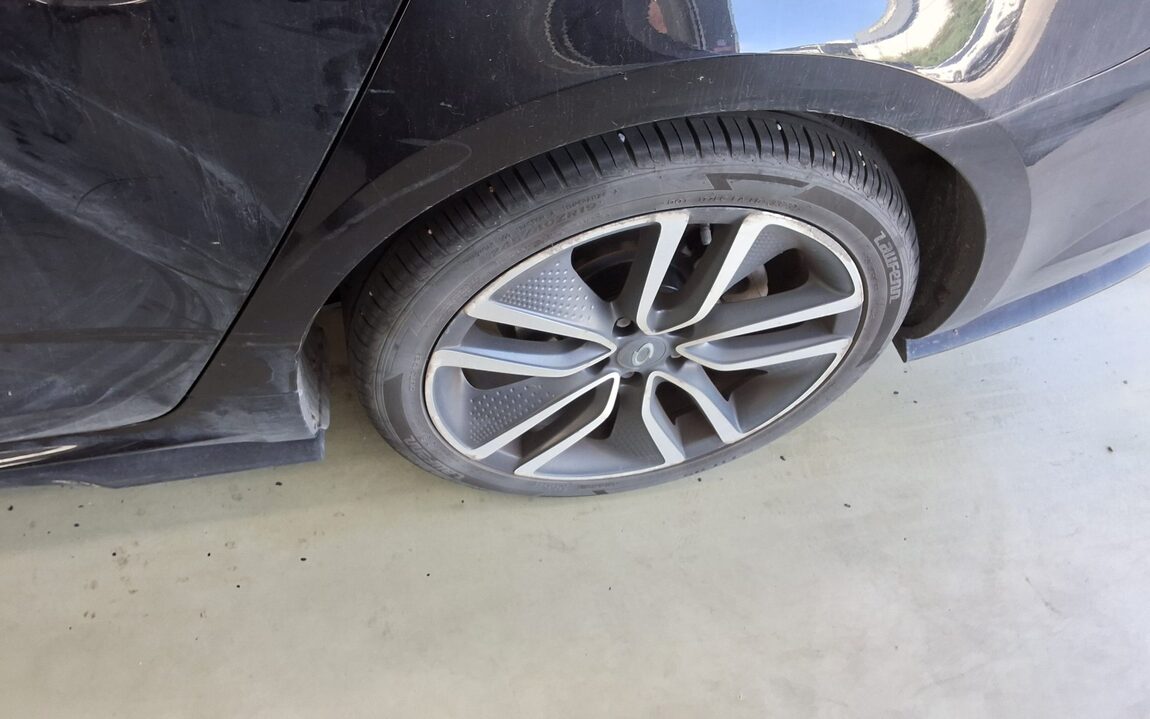 RENAULT (SAMSUNG) SM6 2.0 GDe RE 2016 - zdjęcie 24