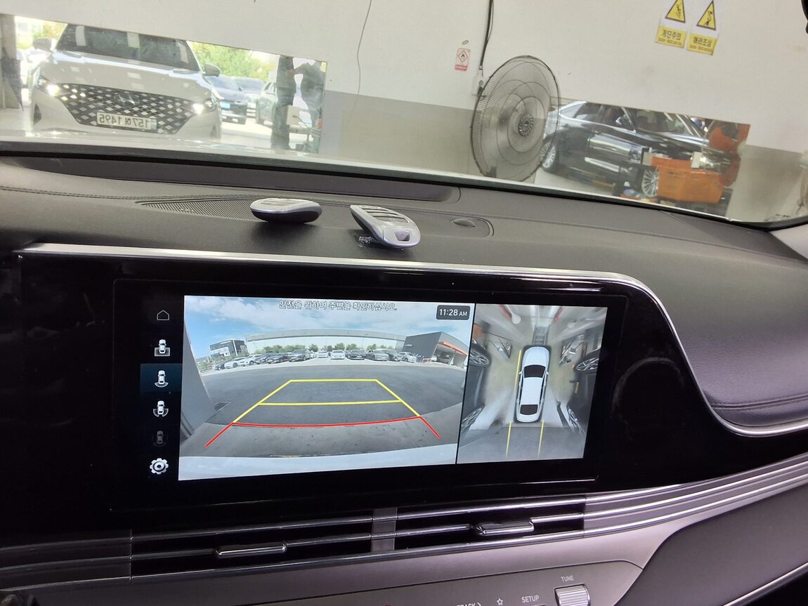 HYUNDAI THE NEW GRANDEUR IG HYBRID 2.4 HEV LE BLANC 2022 - zdjęcie 20