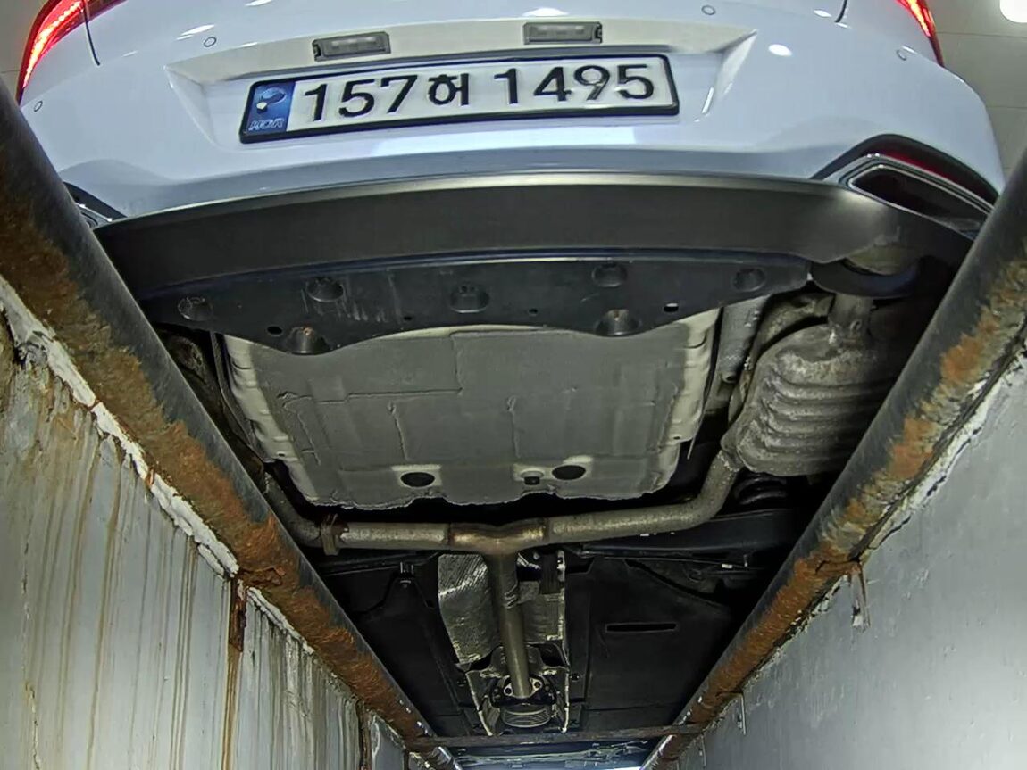 HYUNDAI THE NEW GRANDEUR IG HYBRID 2.4 HEV LE BLANC 2022 - zdjęcie 8