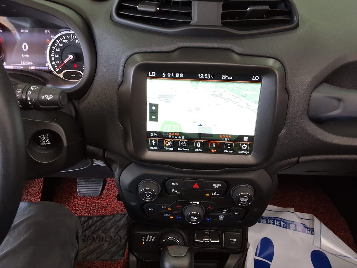 JEEP RENEGADE 2.4 GASOLINE AWD LIMITED 2021 - zdjęcie 24